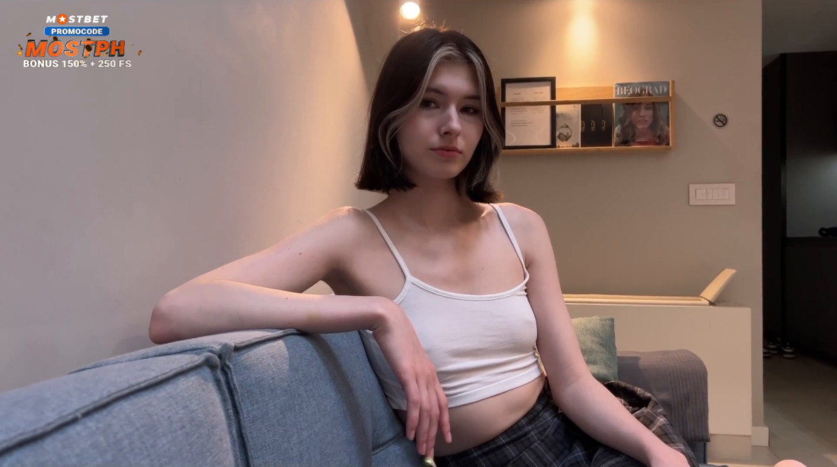 แหวกหี แทงหี เย็ดแรง เย็ดหี เย็ดสด